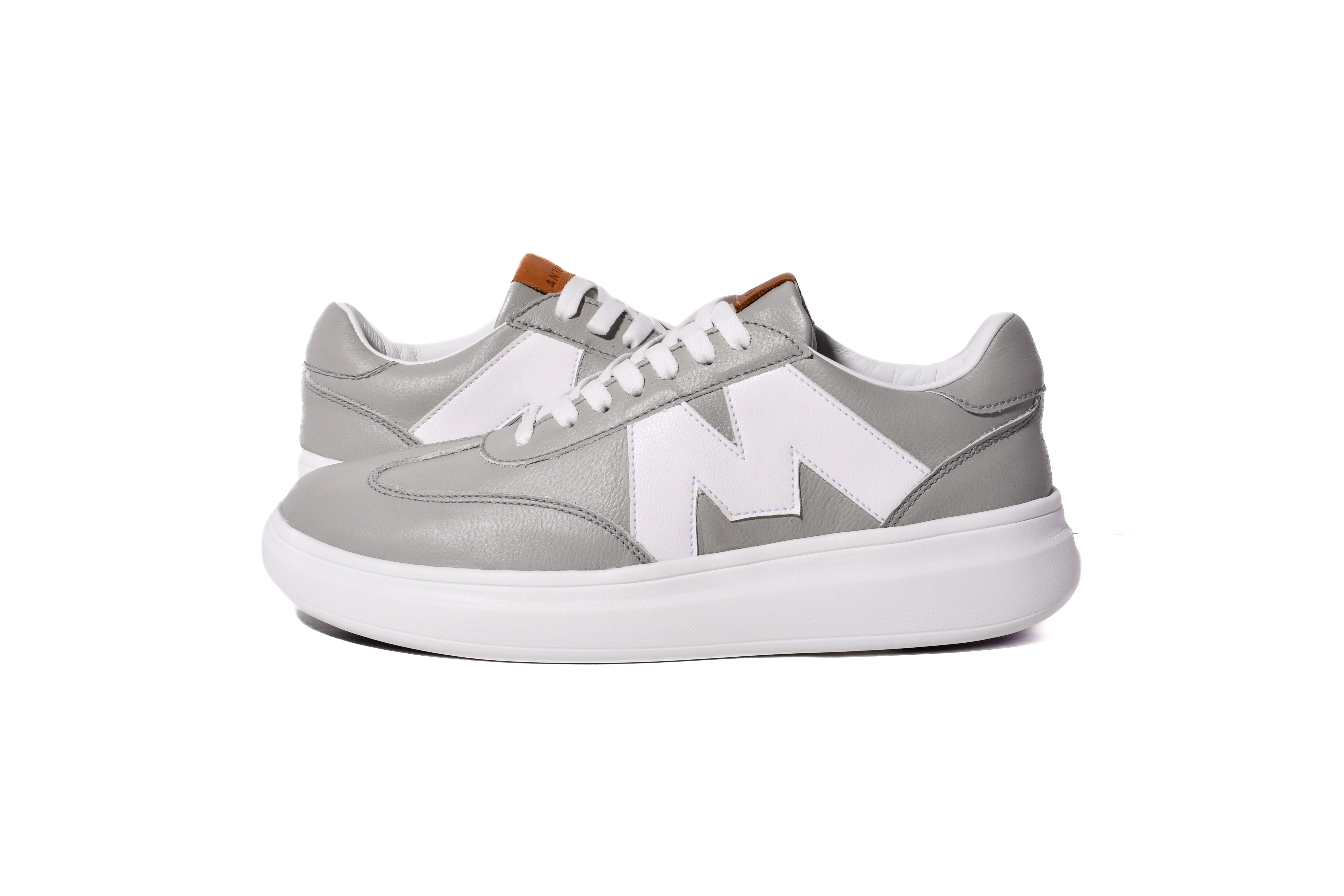 Zapatillas deportivas grises