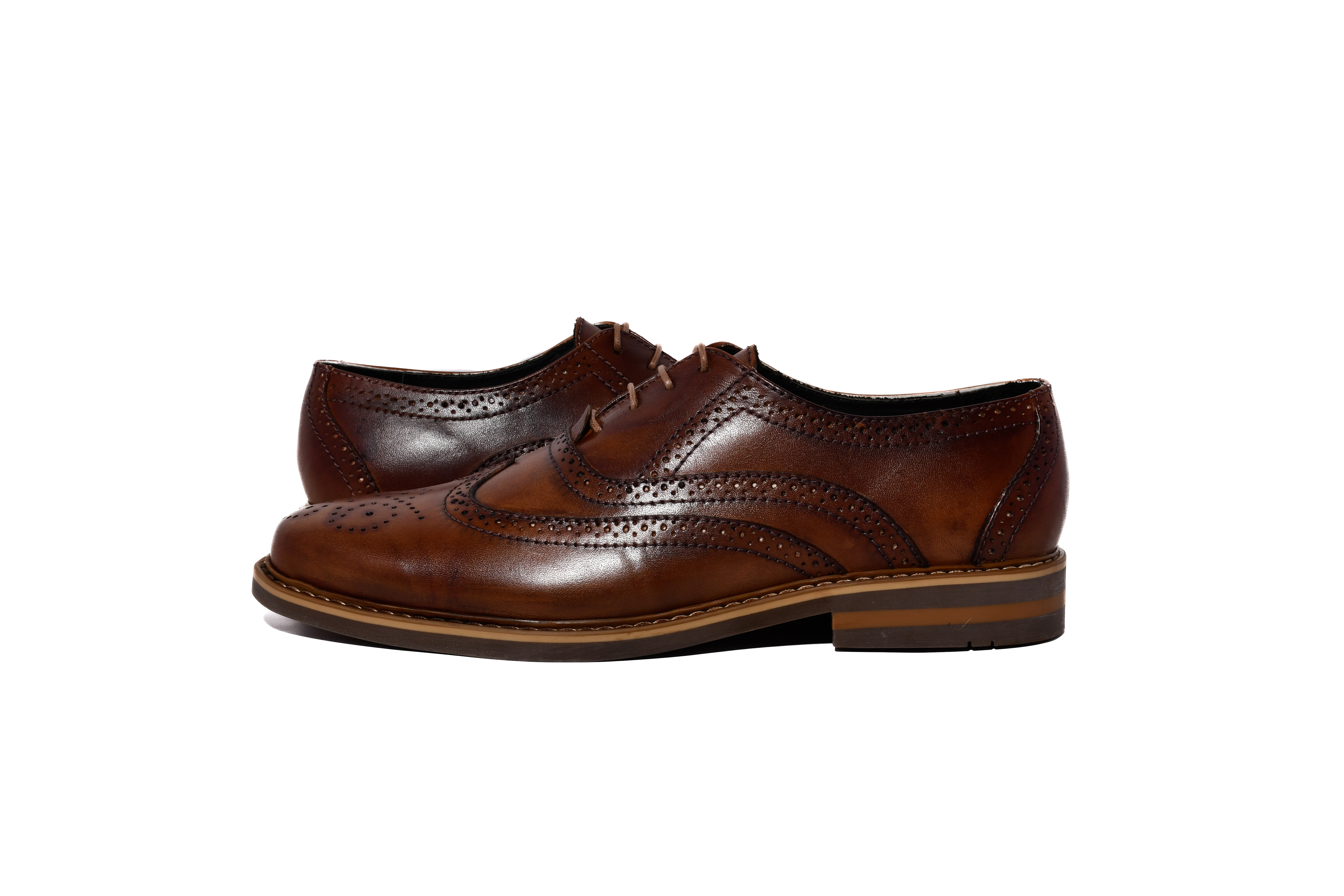 Zapato Oxford de cuero marrón