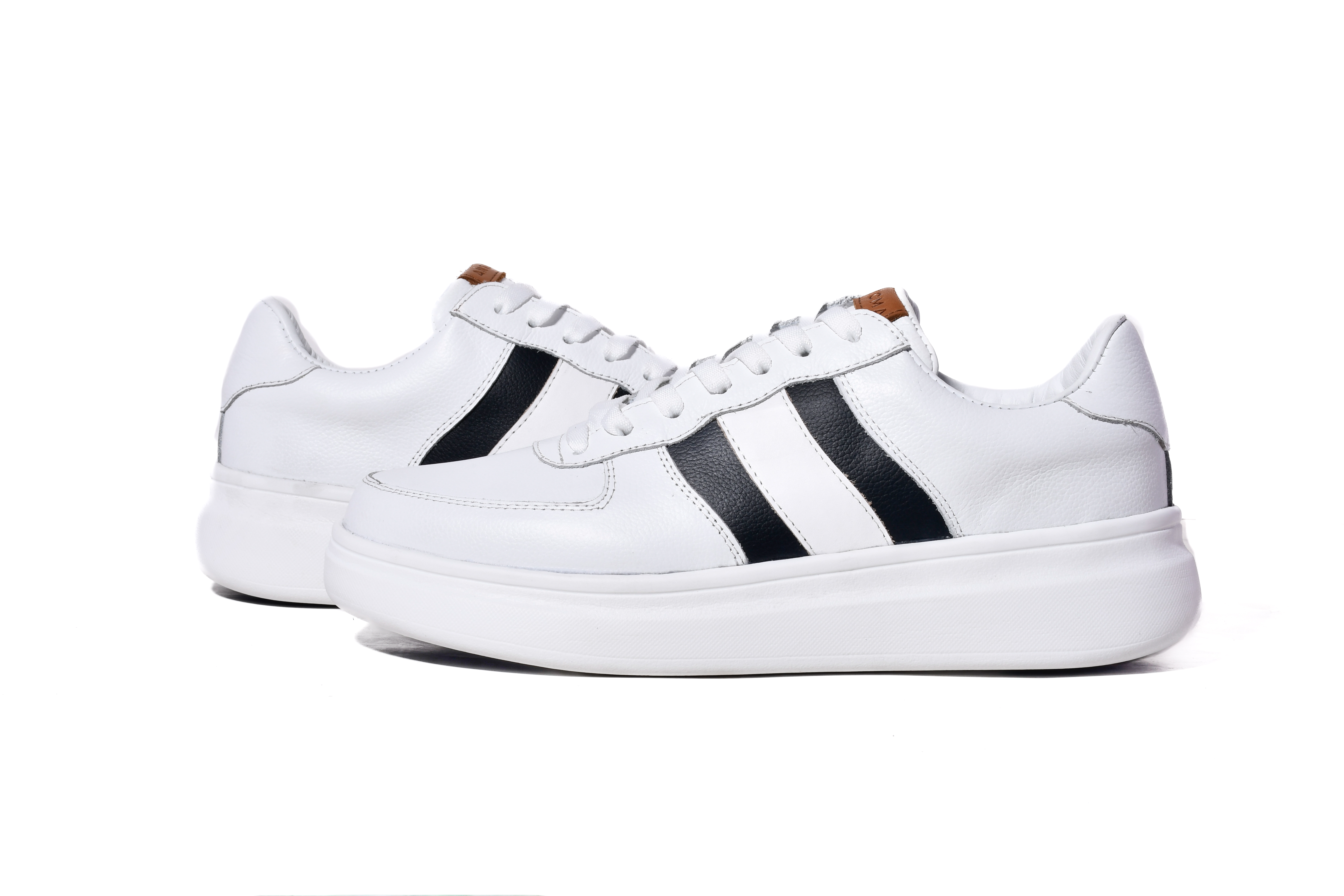 Zapatilla deportiva blanca