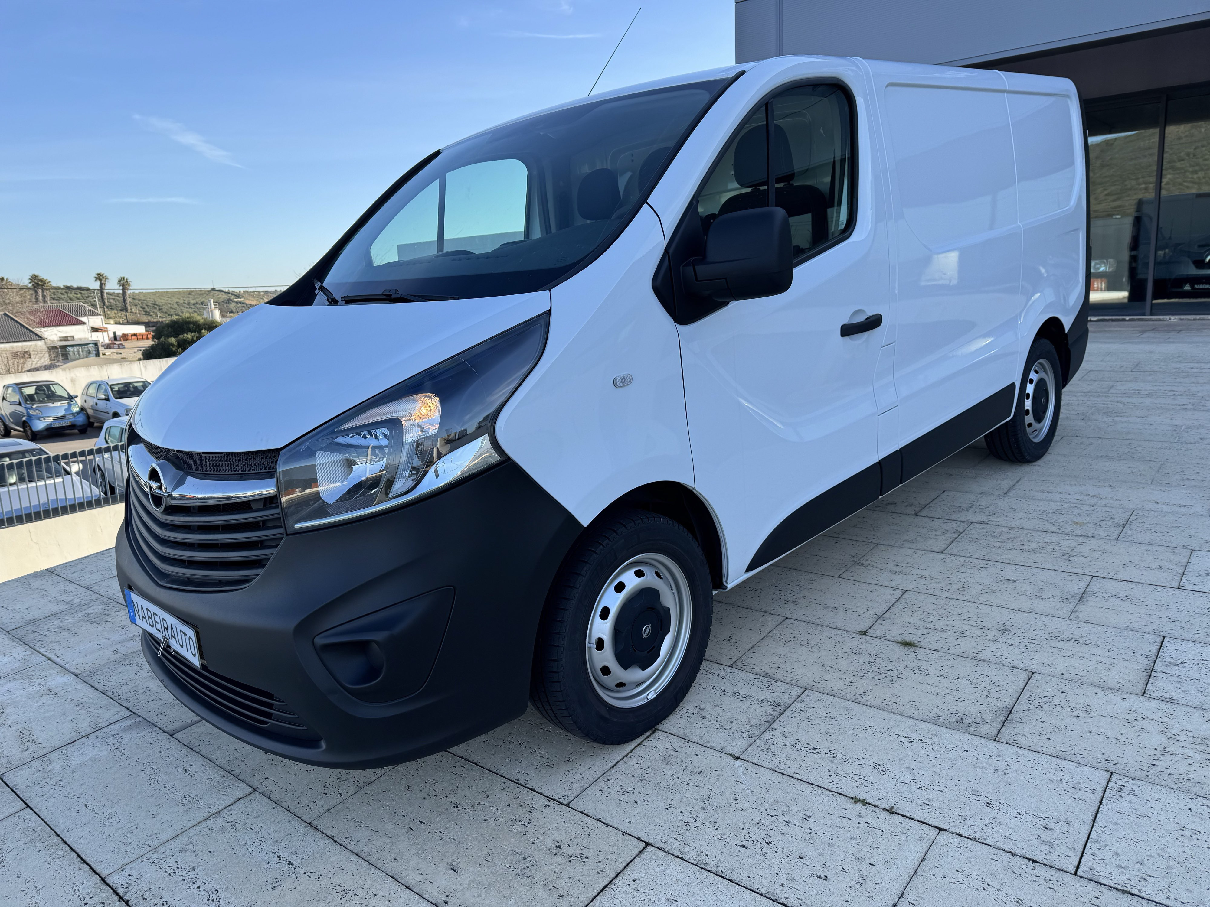 Opel Vivaro Van