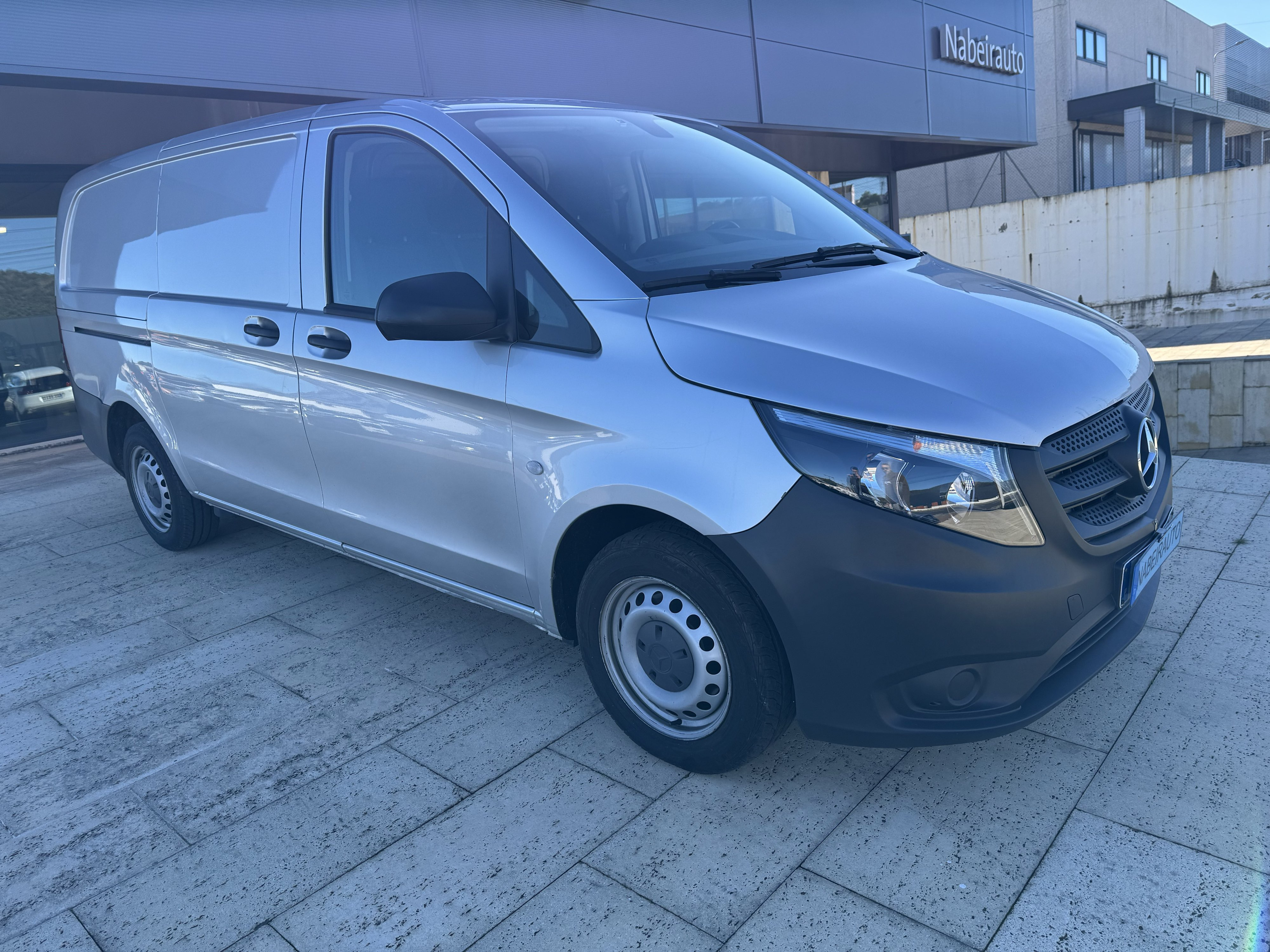 Mercedes-Benz Vito 114