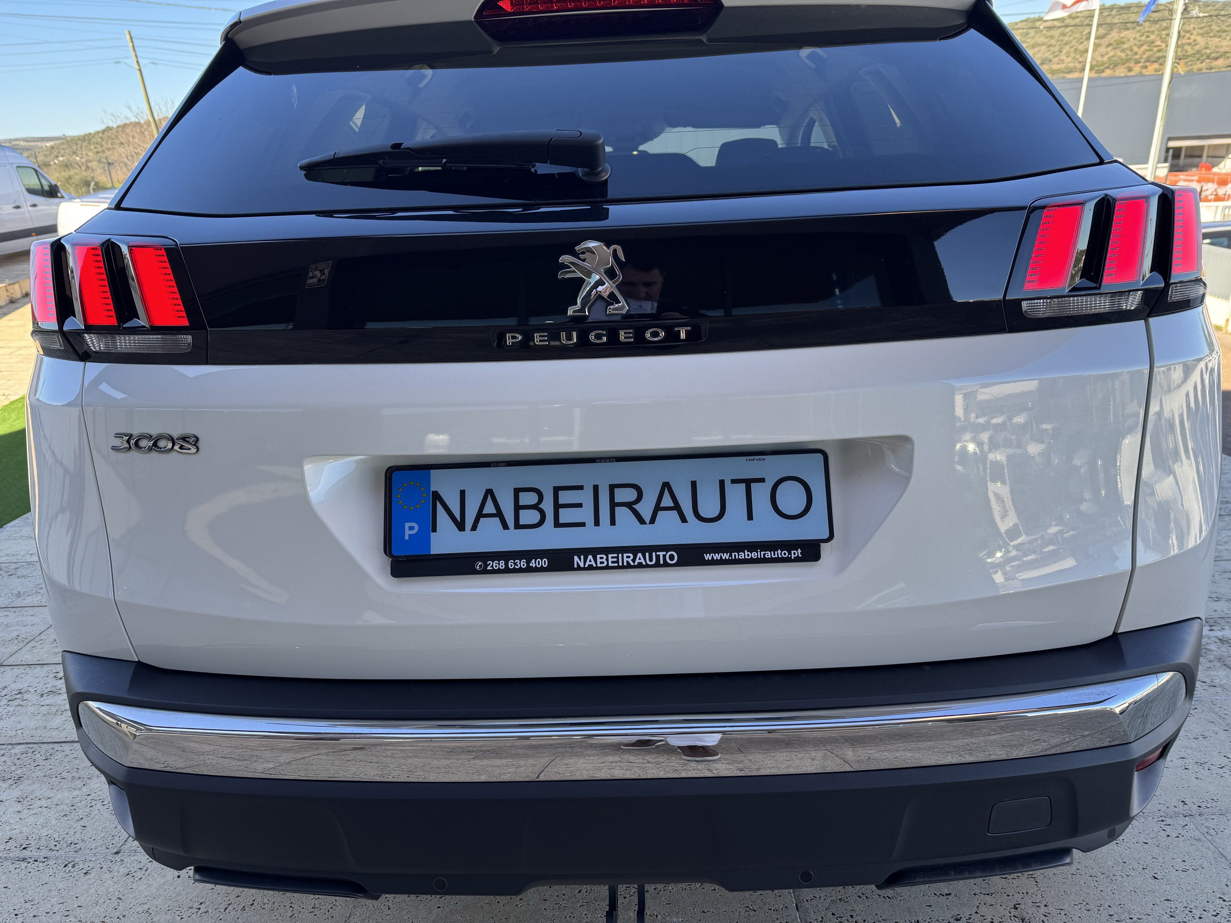 Peugeot 3008 1.2 Puretech Allure EAT8