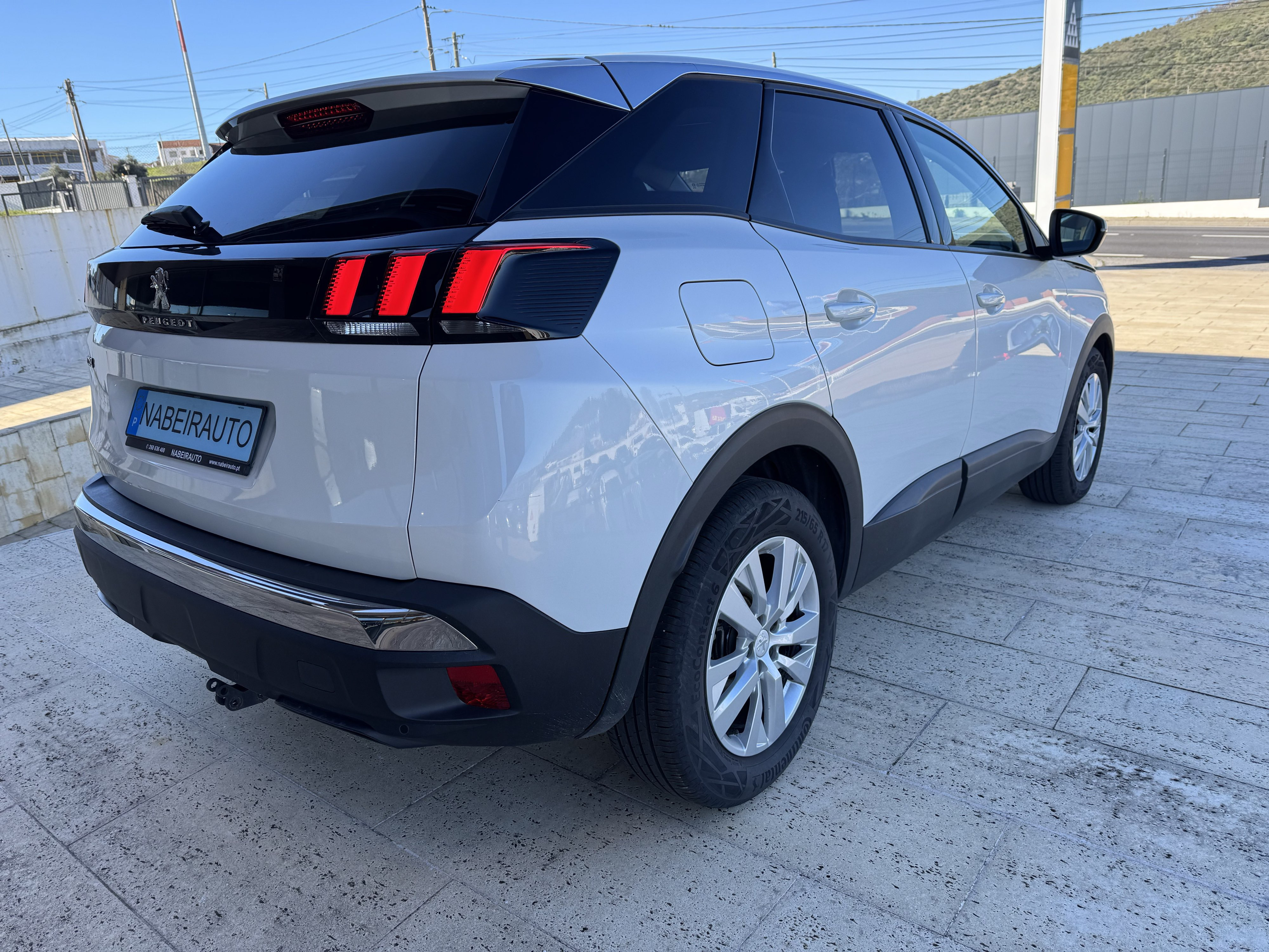 Peugeot 3008 1.2 Puretech Allure EAT8