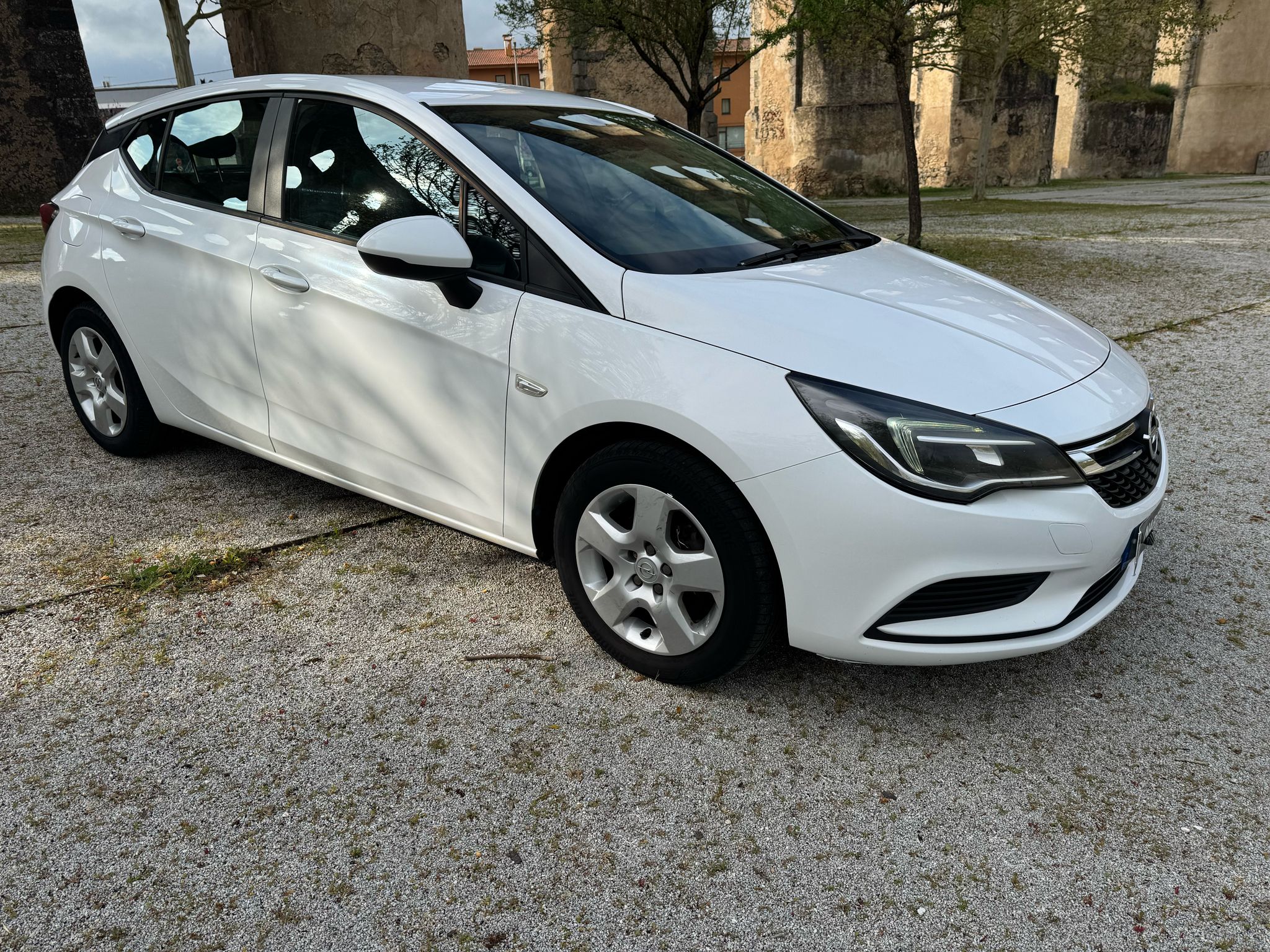 Opel Astra 1.6 CDTI 