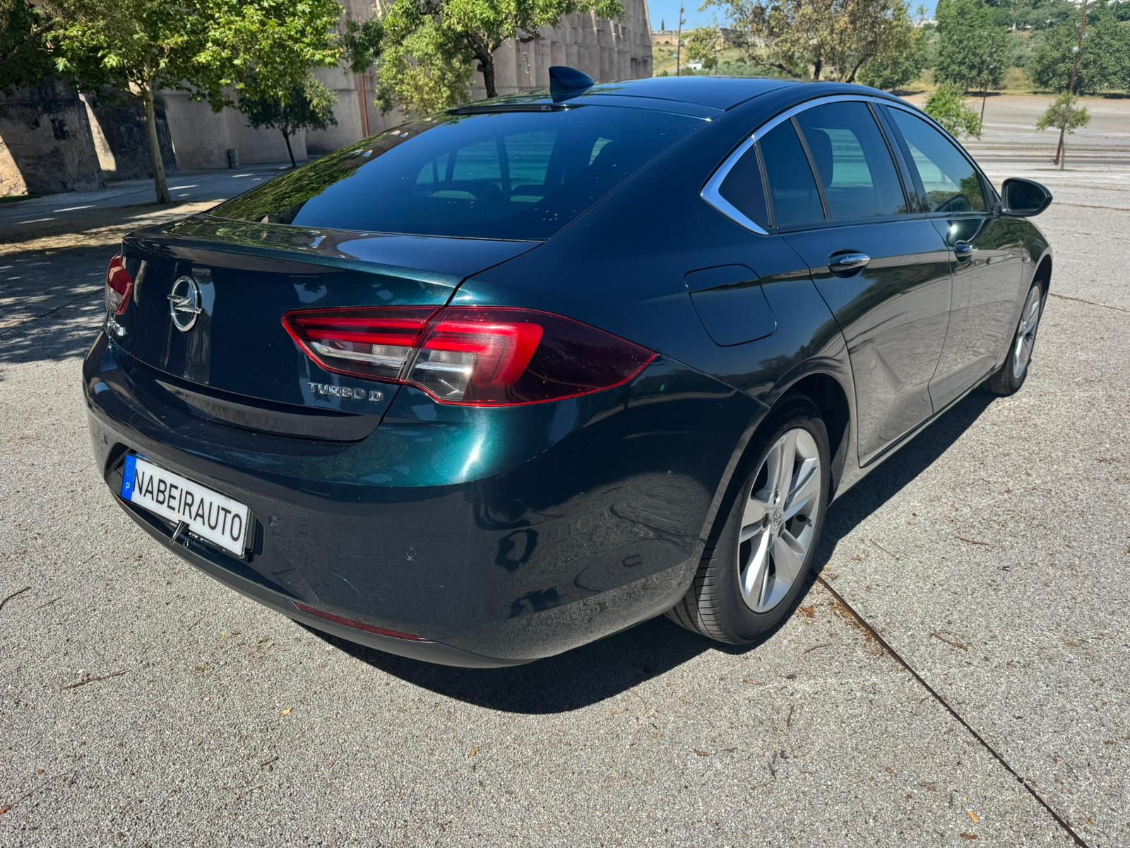 Opel Insígnia Grand Sport 1.6 