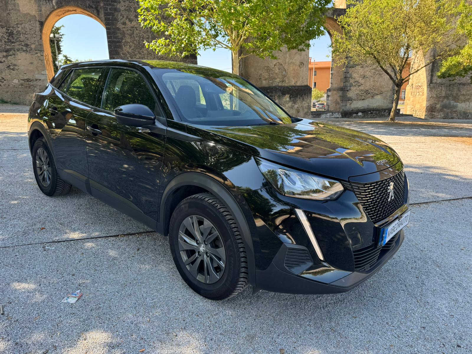 Peugeot 2008 1.2 Puretech Allure EAT8