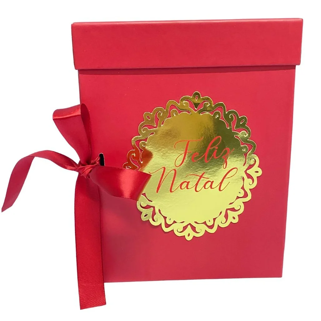 Chocotone Trufado na caixa Cenário