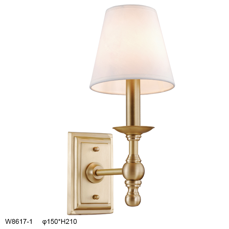 Elegant Wall Sconce