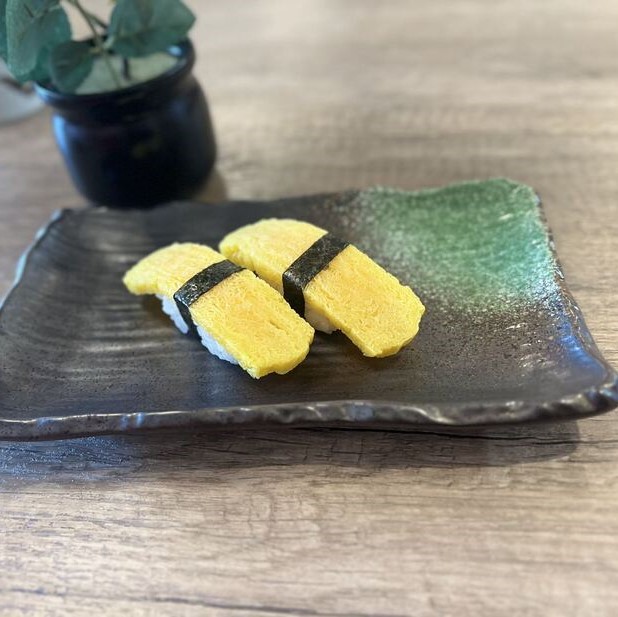 Tamago ( Egg) nigiri