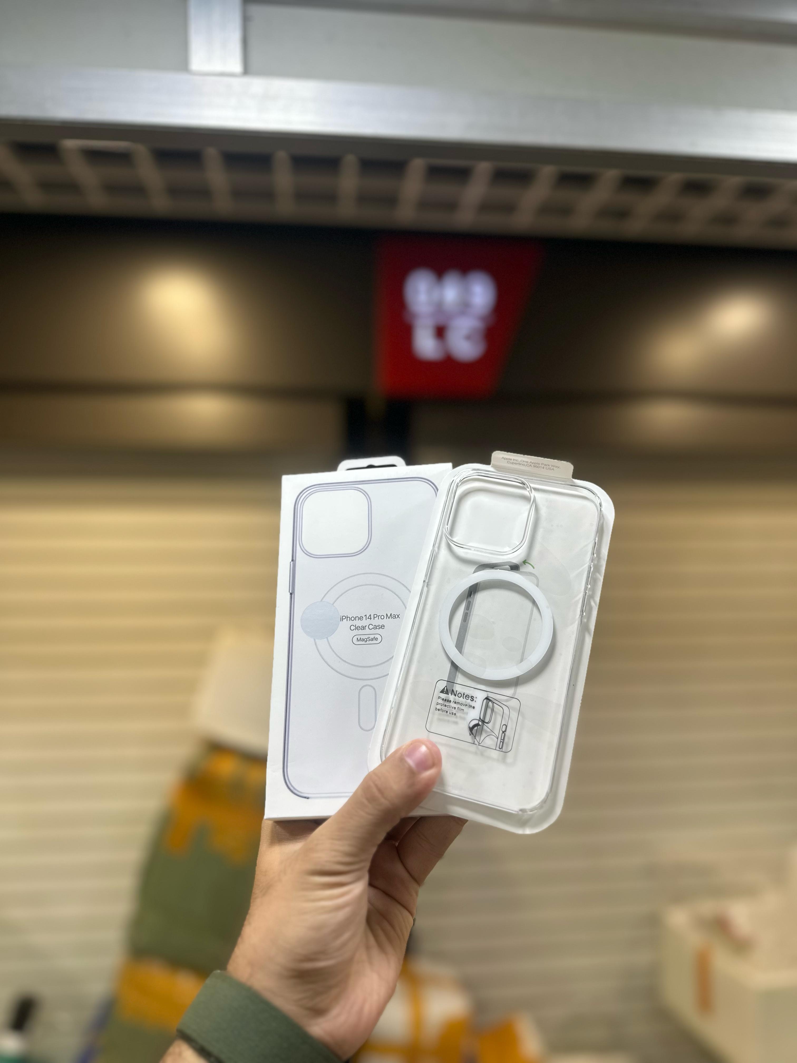 iPhone MagSafe Cases