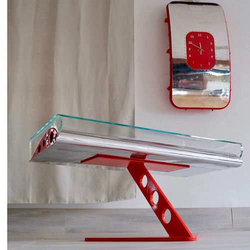 Red Jet Flap L29 Dolphin Airplane Wing Desk