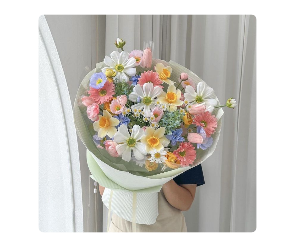 Artificial Hand Bouquet 032