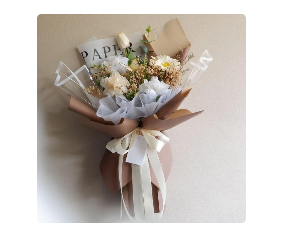 Artificial Hand Bouquet 092