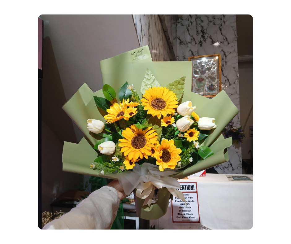 Artificial Hand Bouquet 104