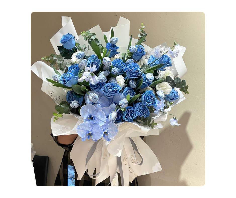 Artificial Hand Bouquet 024