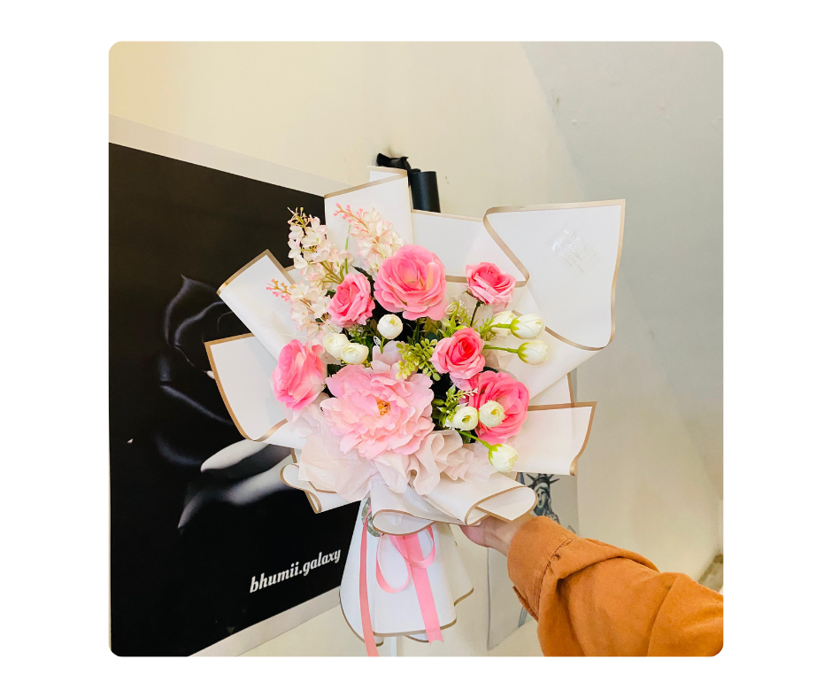 Artificial Hand Bouquet 086