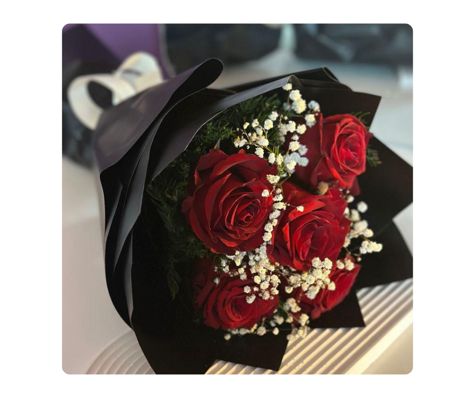 Artificial Hand Bouquet 082