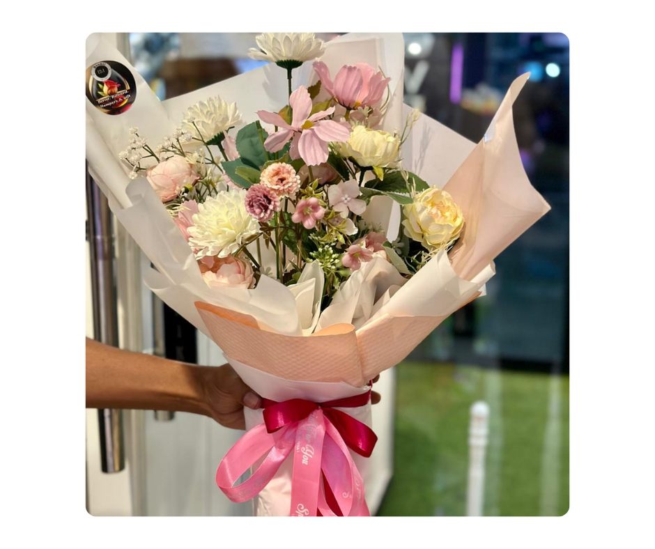 Artificial Hand Bouquet 067