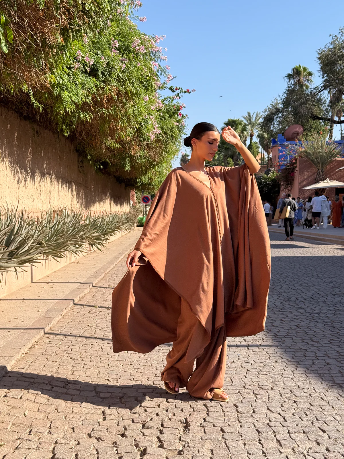 Elegant Brown Kaftan Set 2 pieces