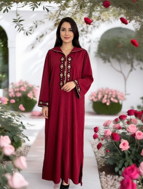 Jellaba rouge brodé