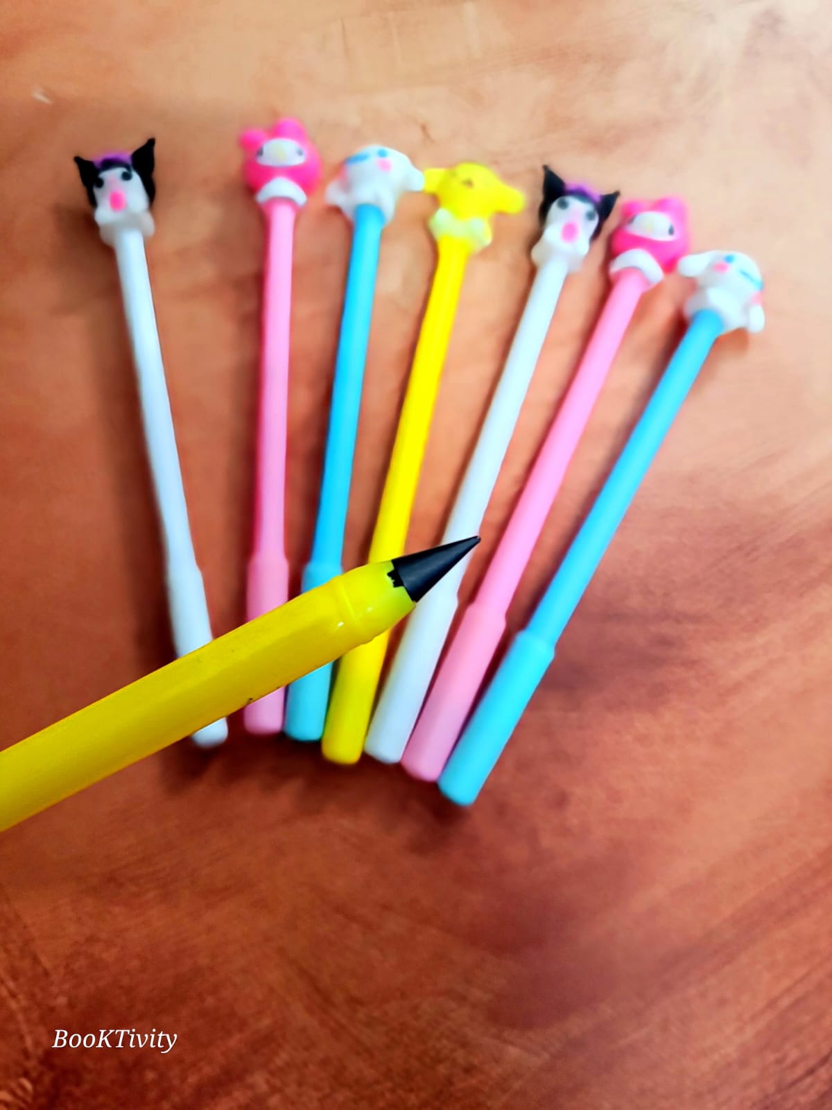 Set of 4 infinite Pencils kuromi themed Sharpner less pencils. 