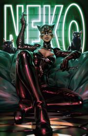 CATWOMAN #82 CVR C DERRICK CHEW CARD STOCK VAR