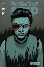 WALKING DEAD DELUXE #137 CVR B CHARLIE ADLARD & MAVE MCCAIG VAR (MR)