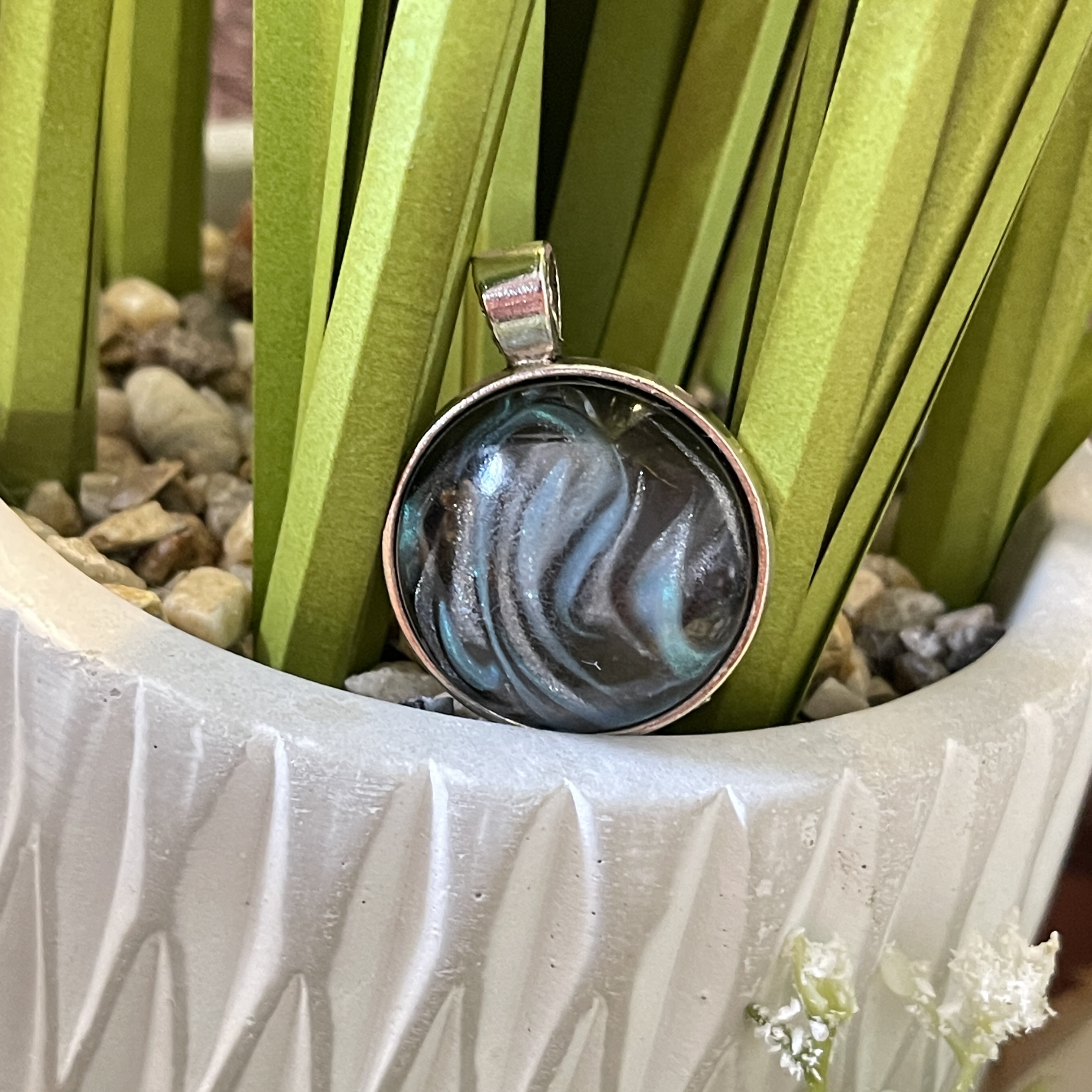 Sweet Round Pendant Setting