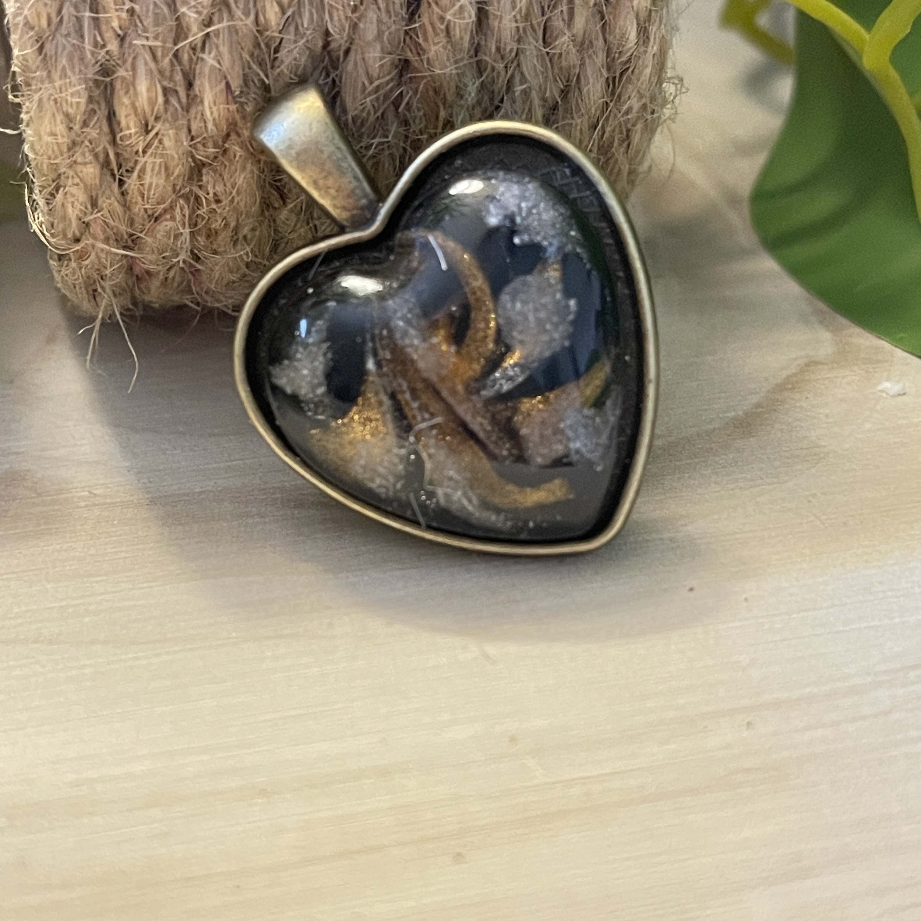 Heart-shaped Pendant