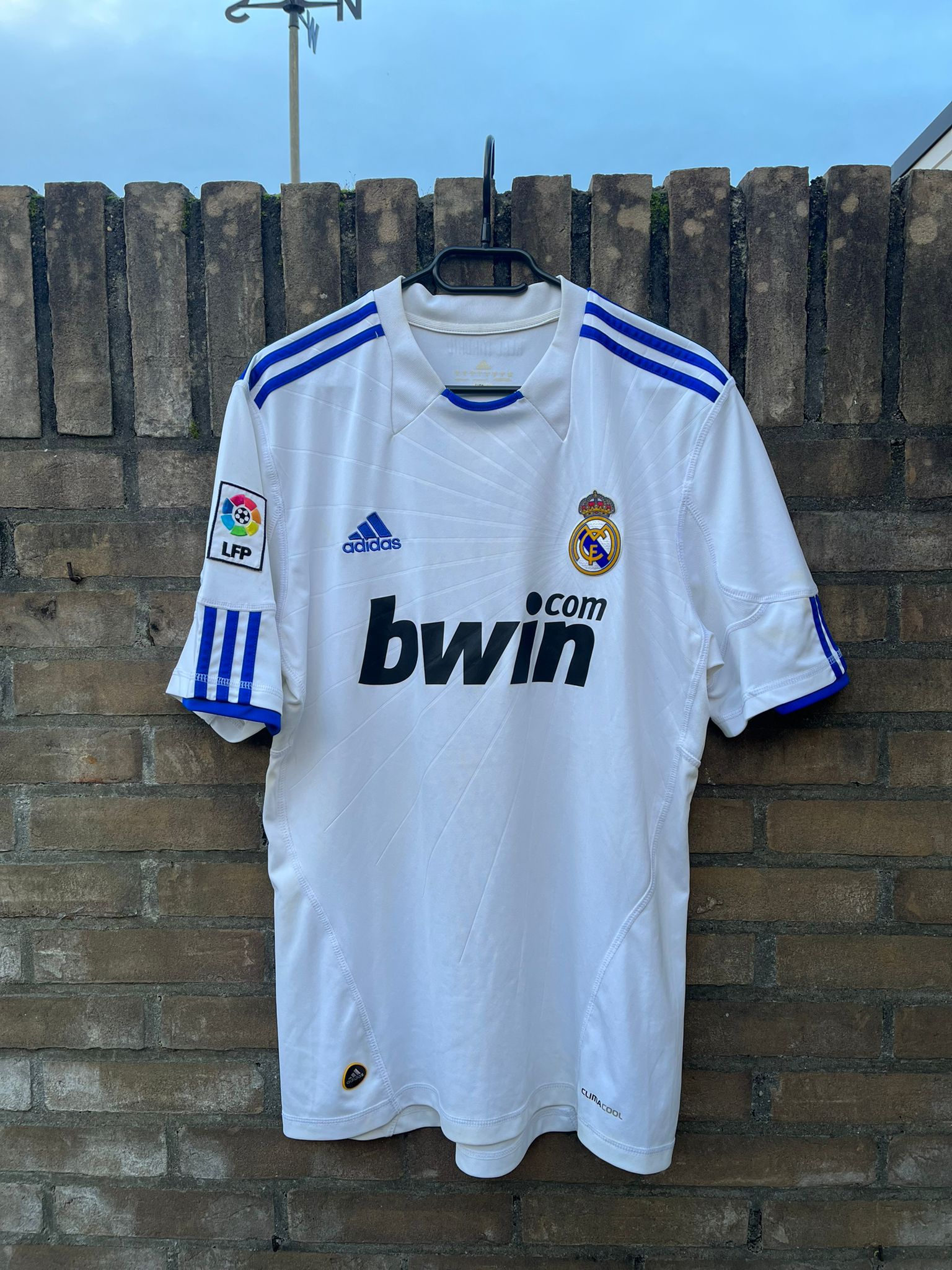 Real Madrid 2010/2011 home shirt Ronaldo Size L 8/10