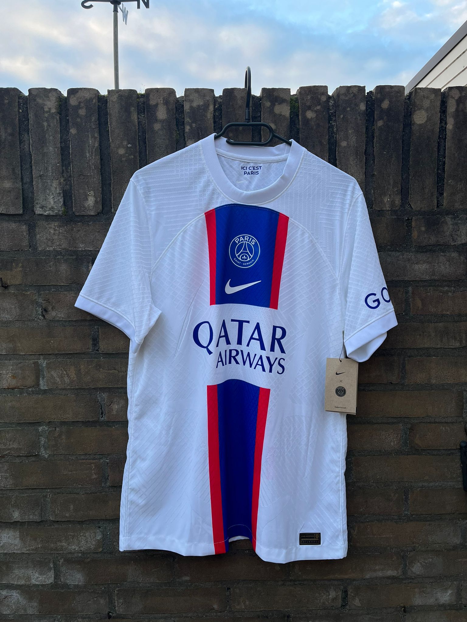PSG 2022/2023 third shirt Mbappé size M 10/10