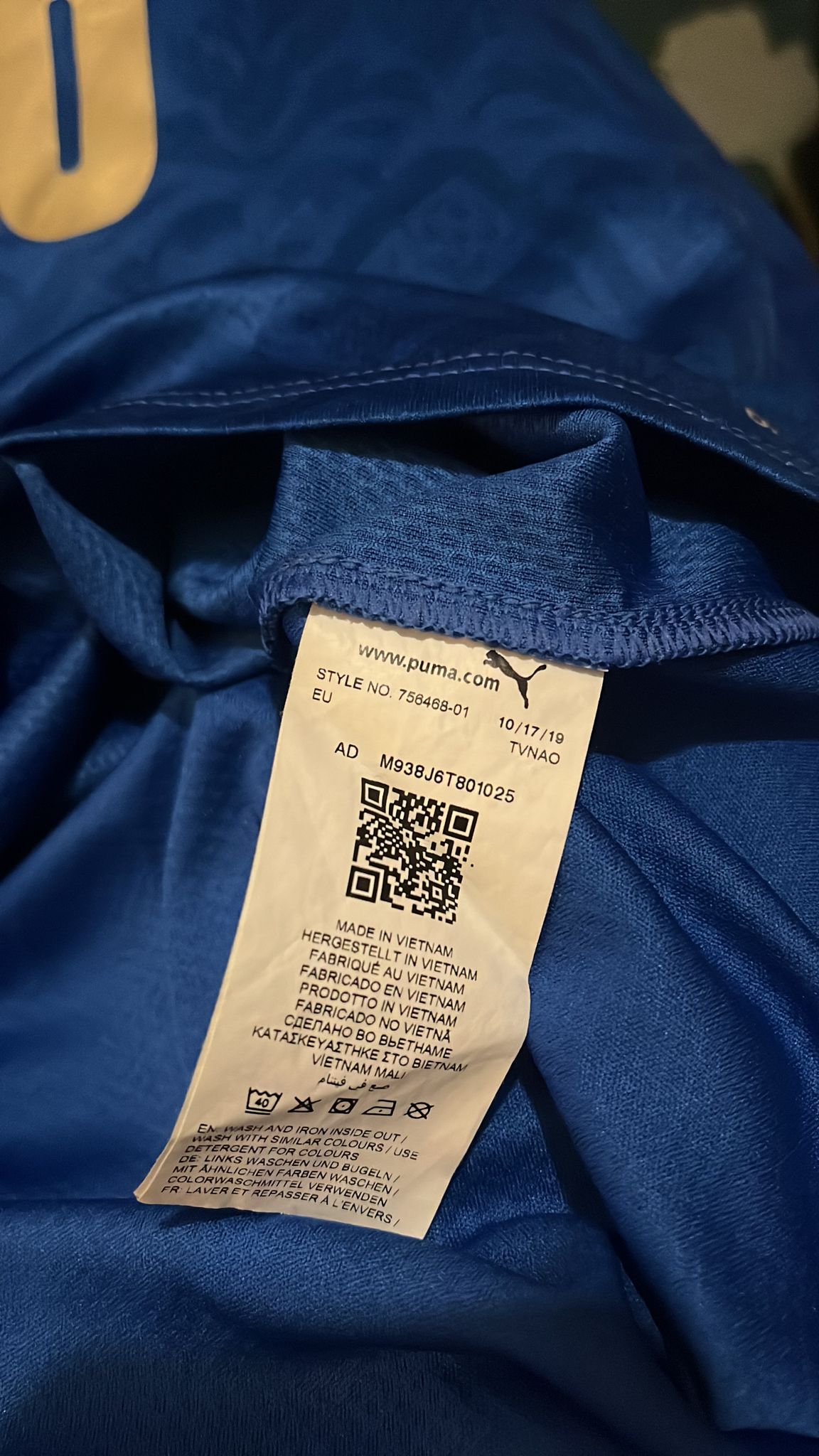 Italy 2020/2021 home shirt Verratti size M 9/10