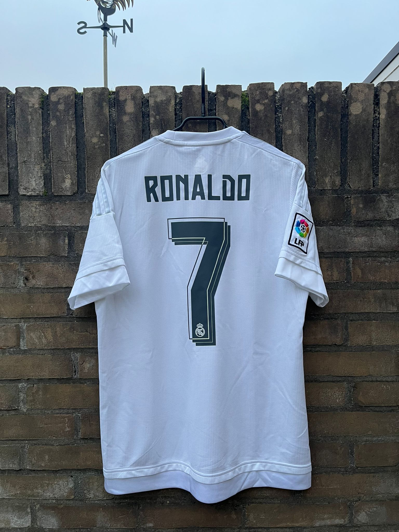 Real Madrid 2015/2016 home Cristiano Ronaldo size M 9/10