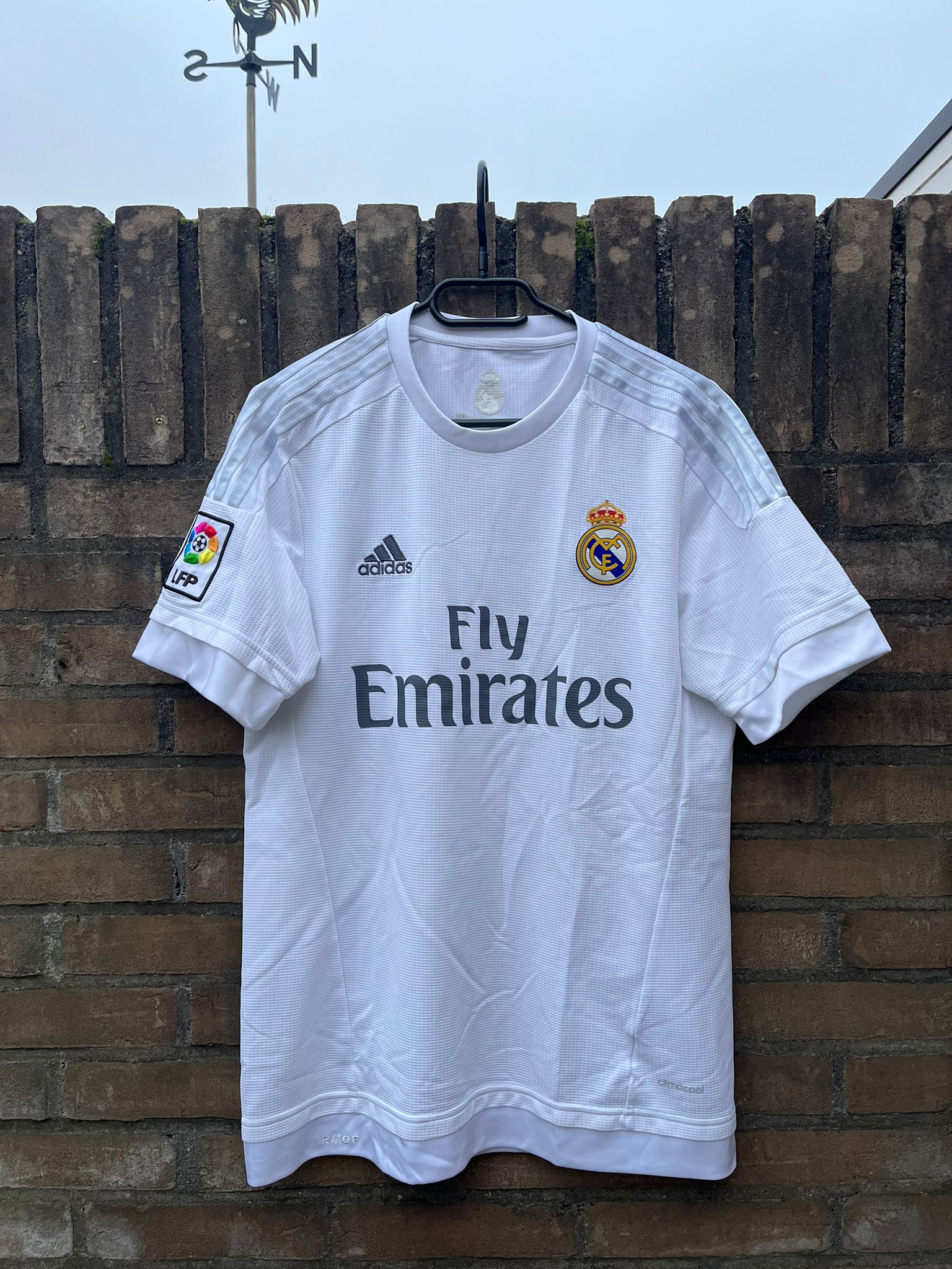 Real Madrid 2015/2016 home Cristiano Ronaldo size M 9/10