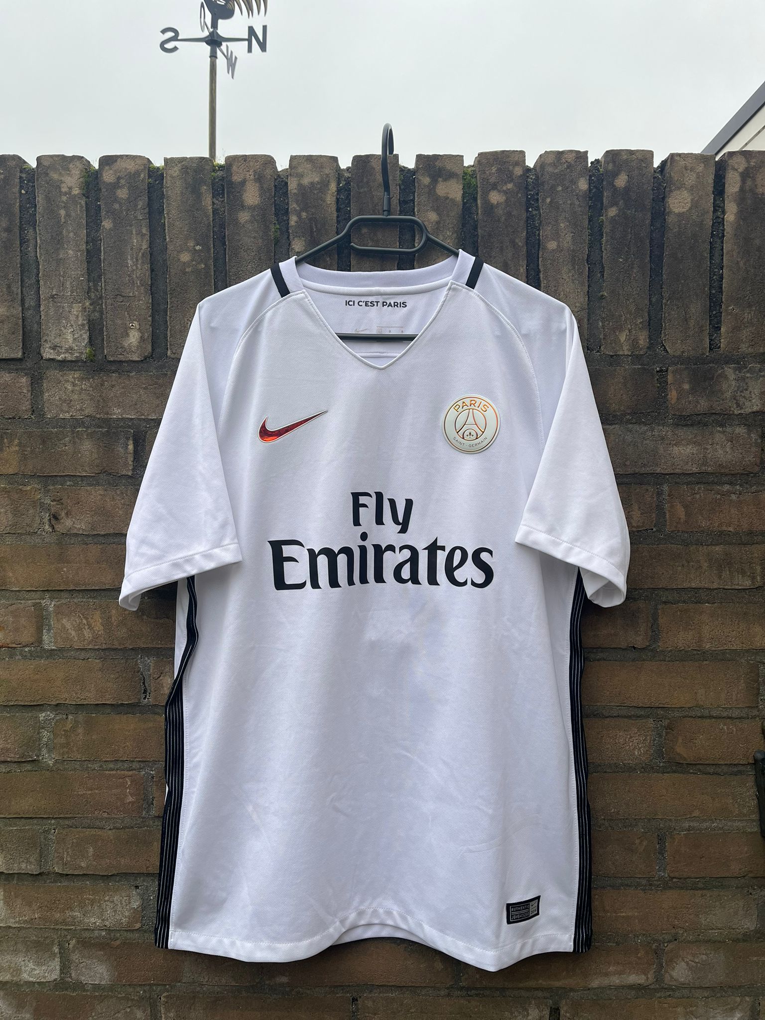 PSG 2016/2017 third shirt Lucas Moura size L 8/10