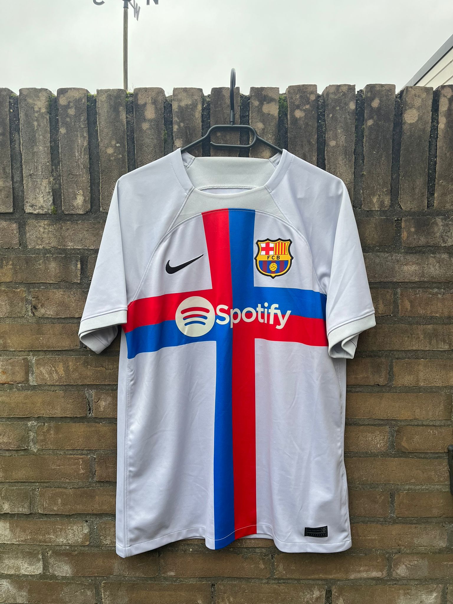 FC Barcelona 2022/2023 third shirt Lewandowski size M 9/10