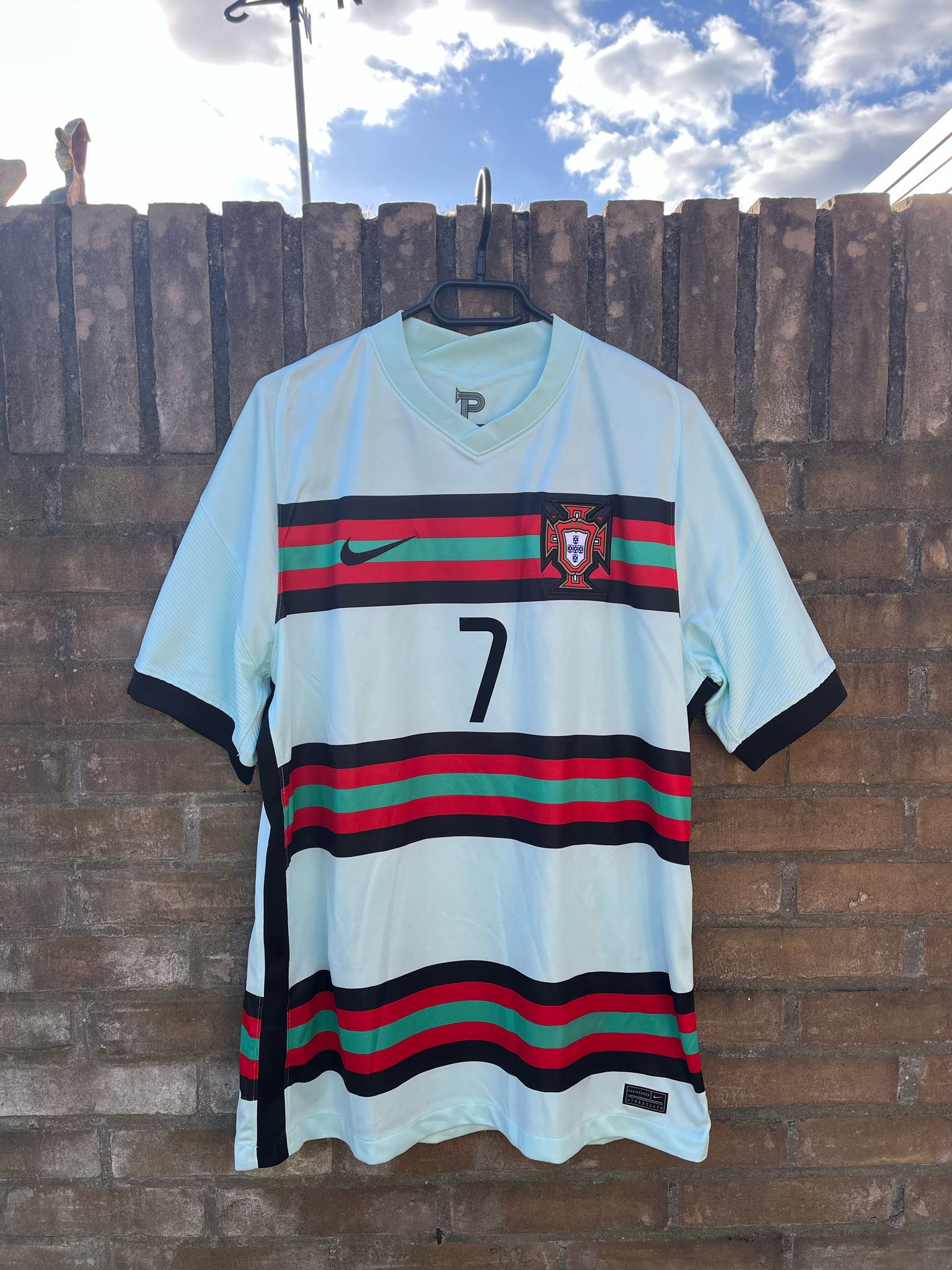 Portugal 2021 away shirt Ronaldo size L 8/10
