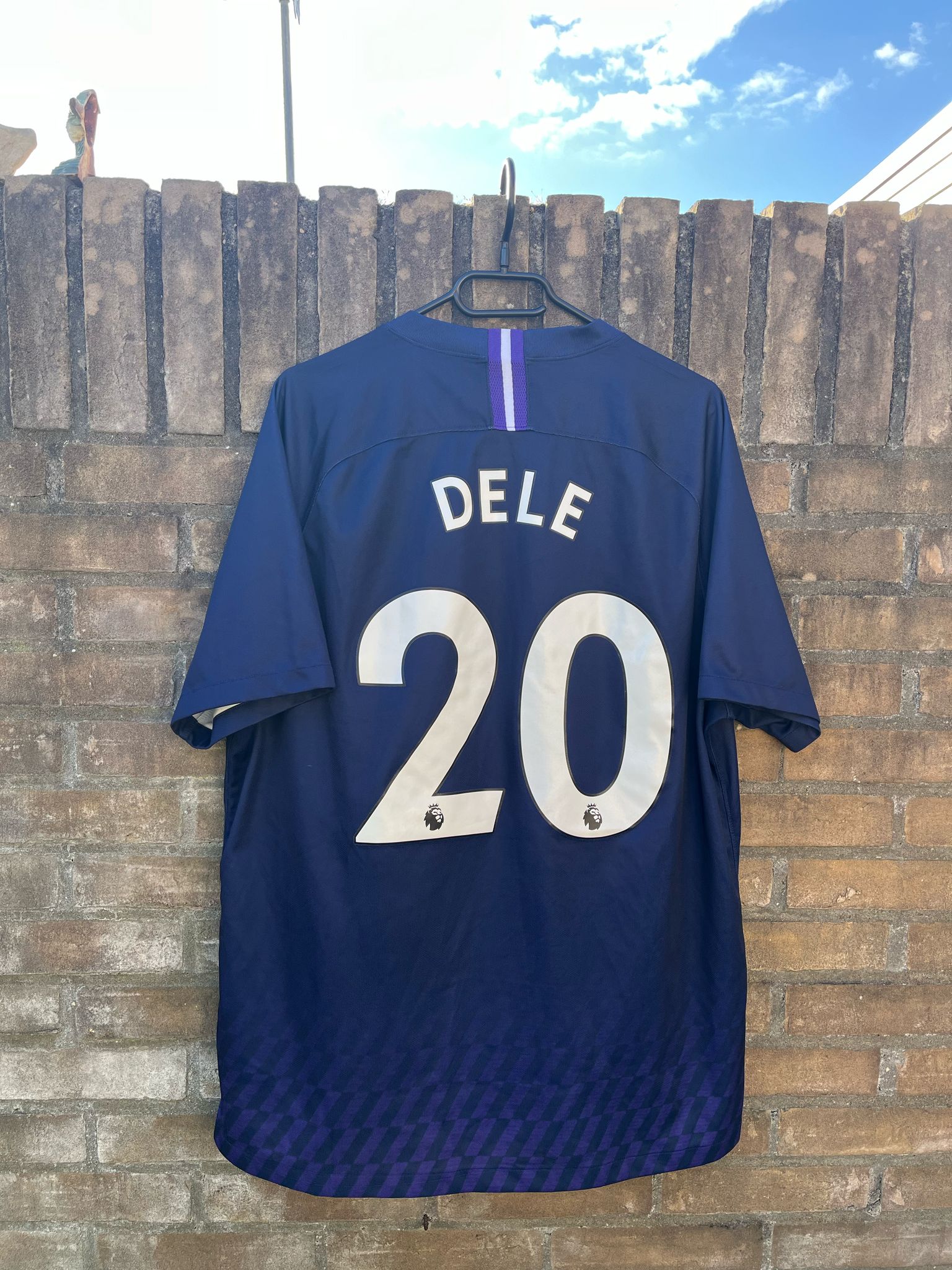 Tottenham Hotspur 2019/2020 away shirt Dele size XL 8/10