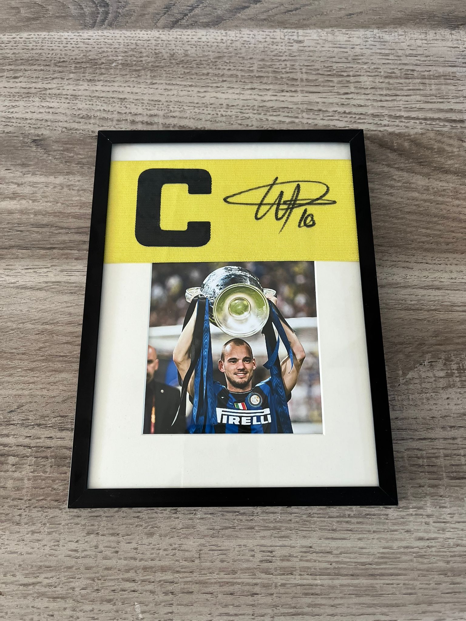 Signed Captain Armband Wesley Sneijder Inter Milan