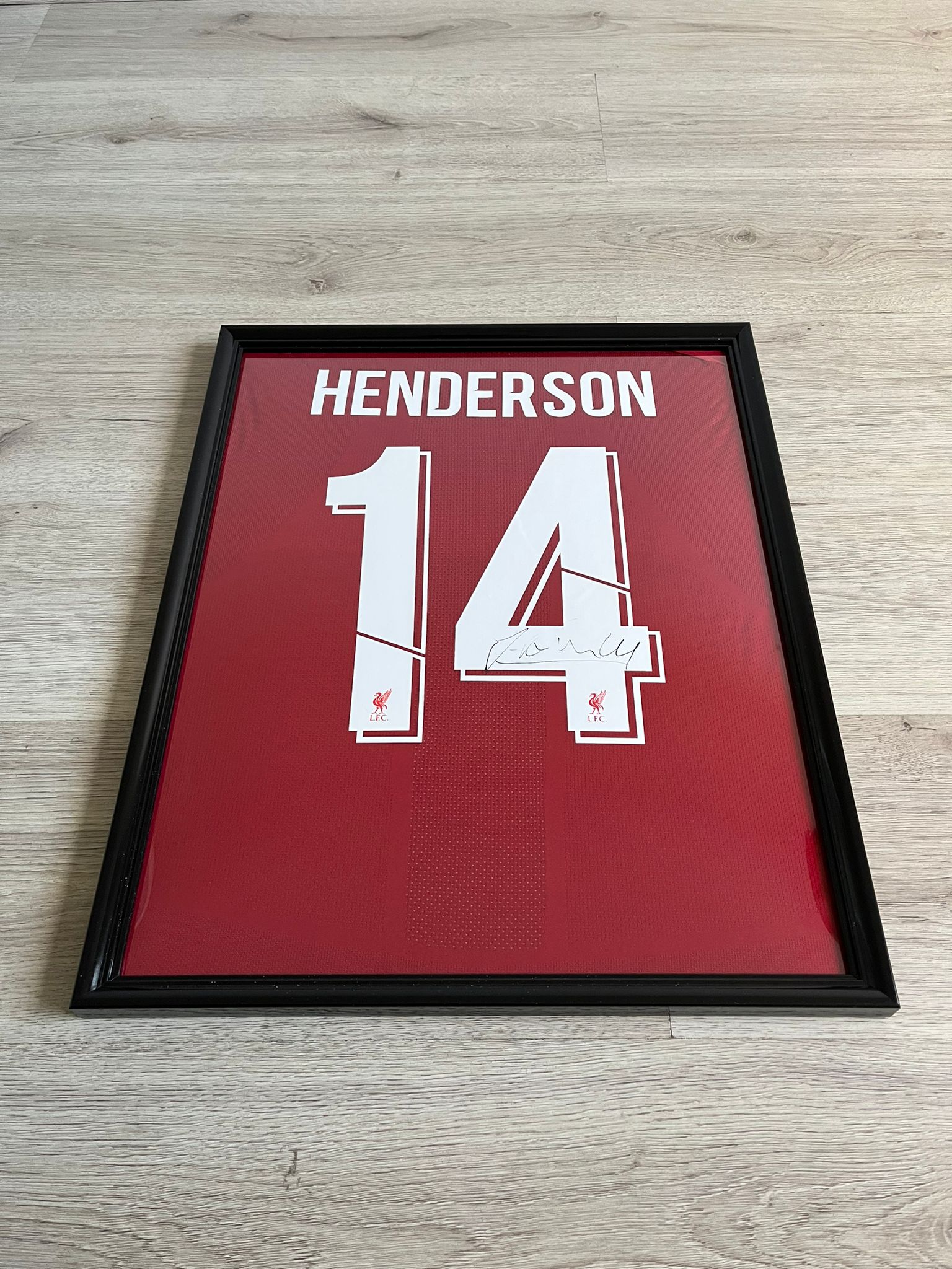 Liverpool 2019/2020 Signed home shirt Henderson #14 size L 8.5/10