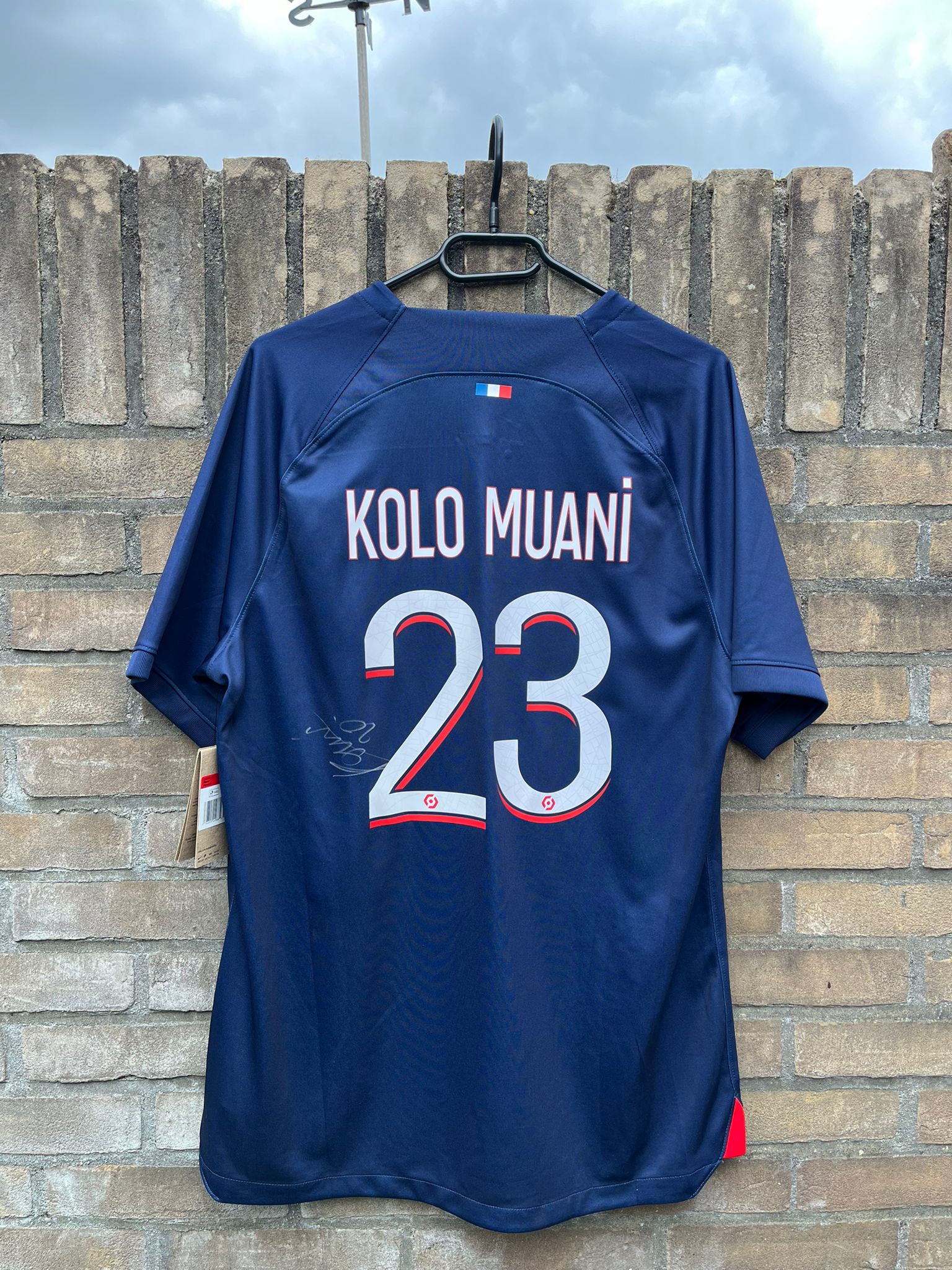 PSG 2023/2024 Signed home shirt Kolo Muani #23 size L 10/10