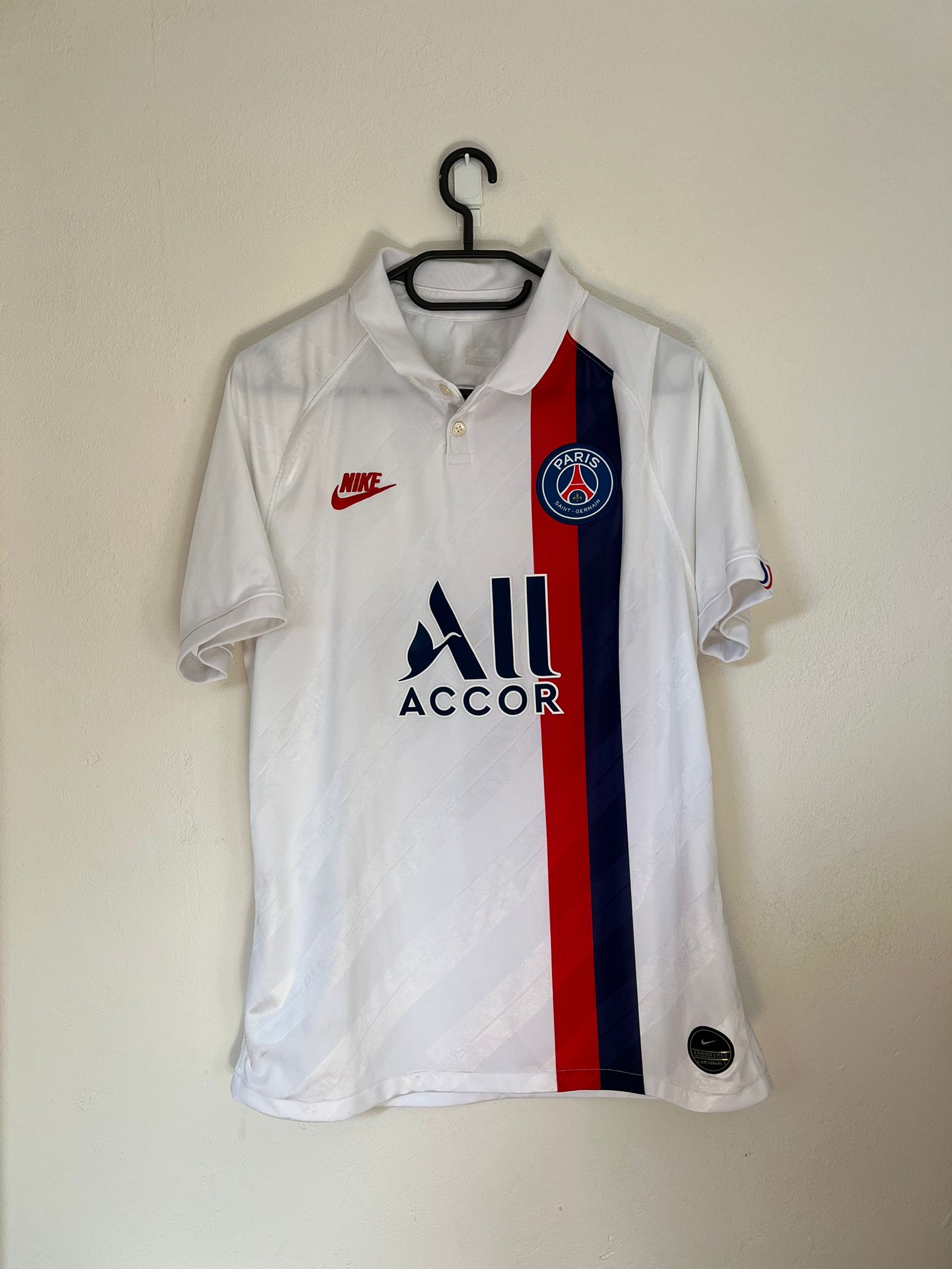 Paris Saint Germain 2019/2020 third shirt size M 8.5/10