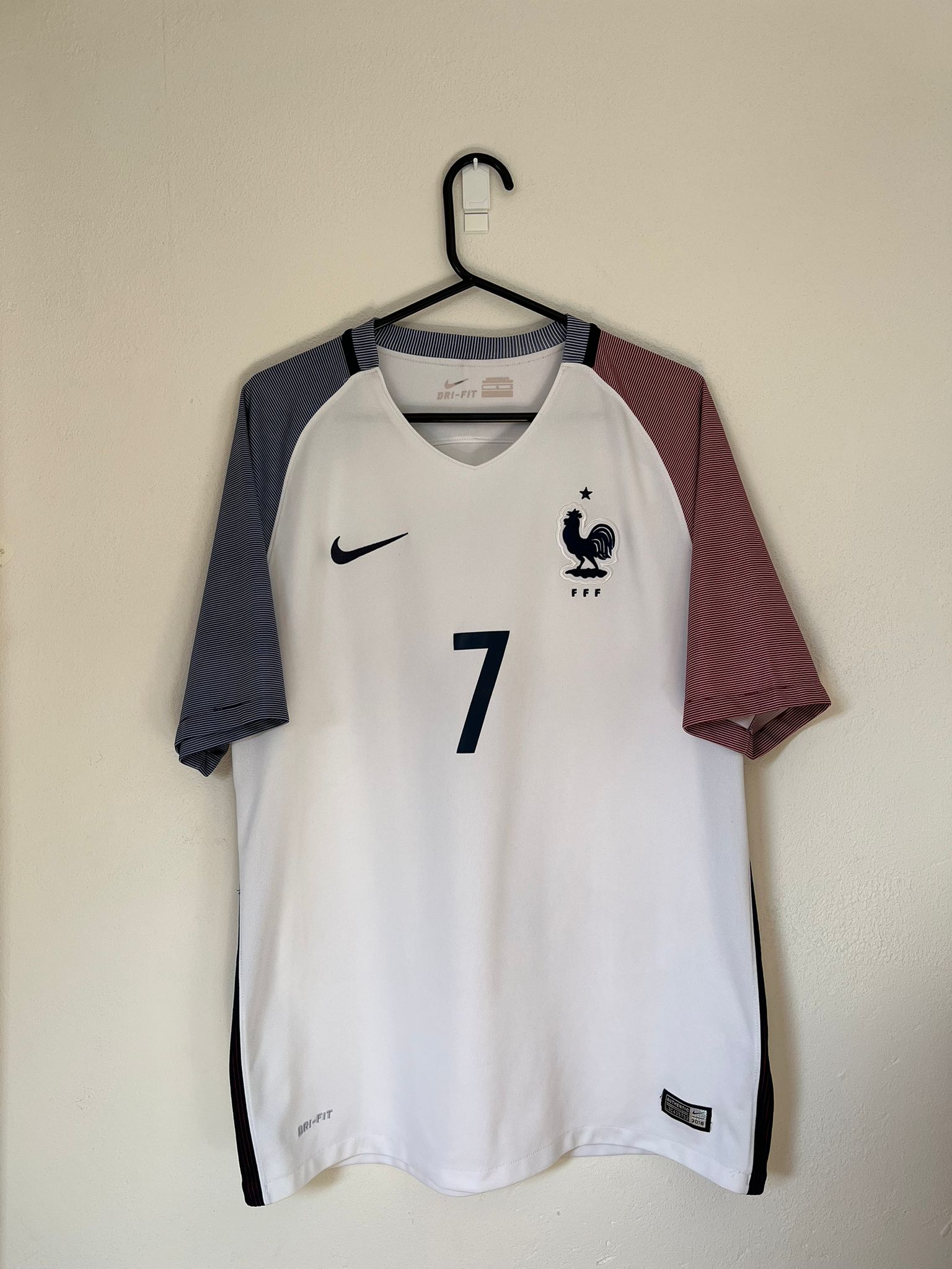 France 2016 away shirt Griezmann #7 size L 8.5/10