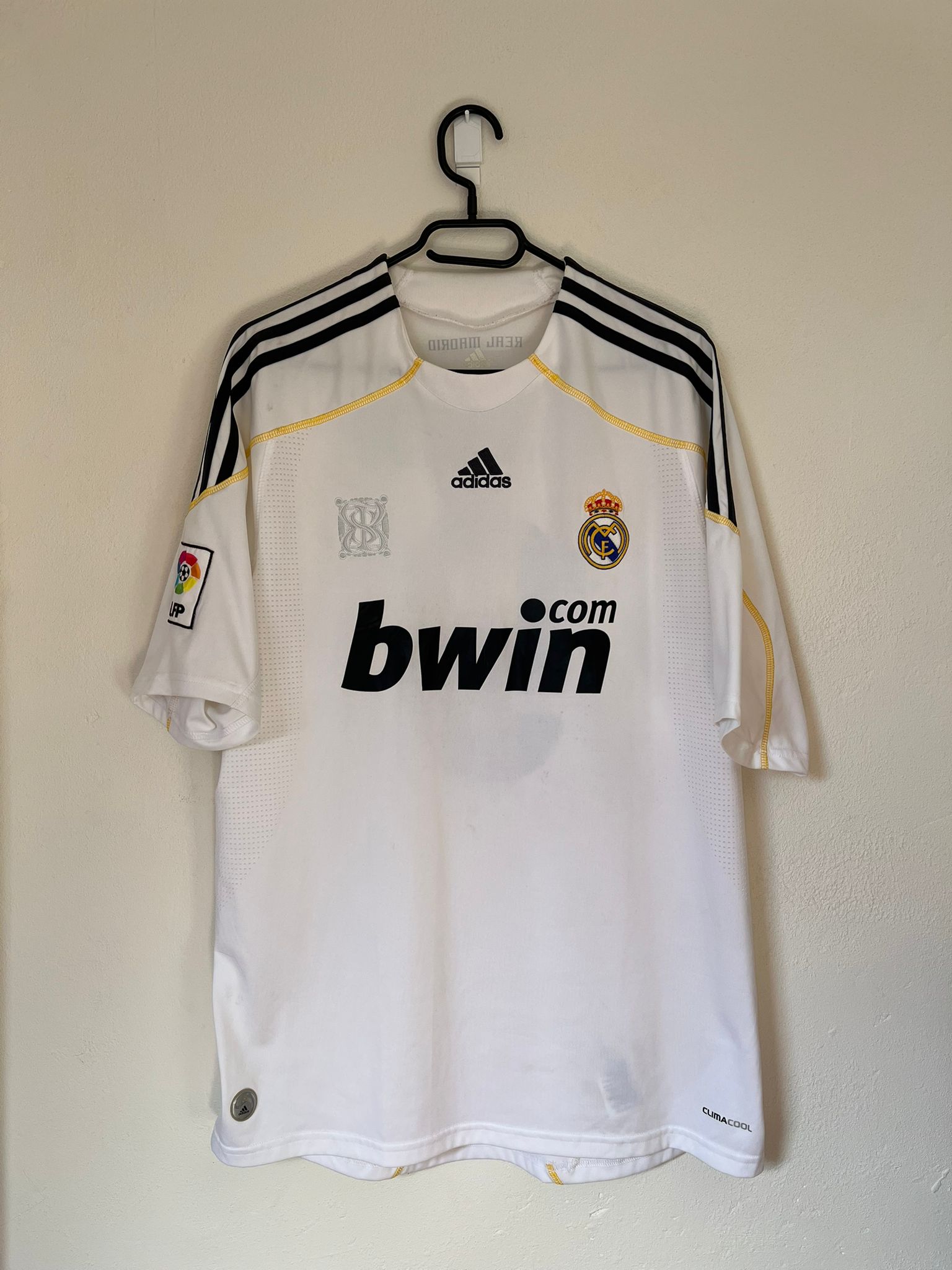 Real Madrid 2009/2010 home shirt Ronaldo #9 size L 8/10