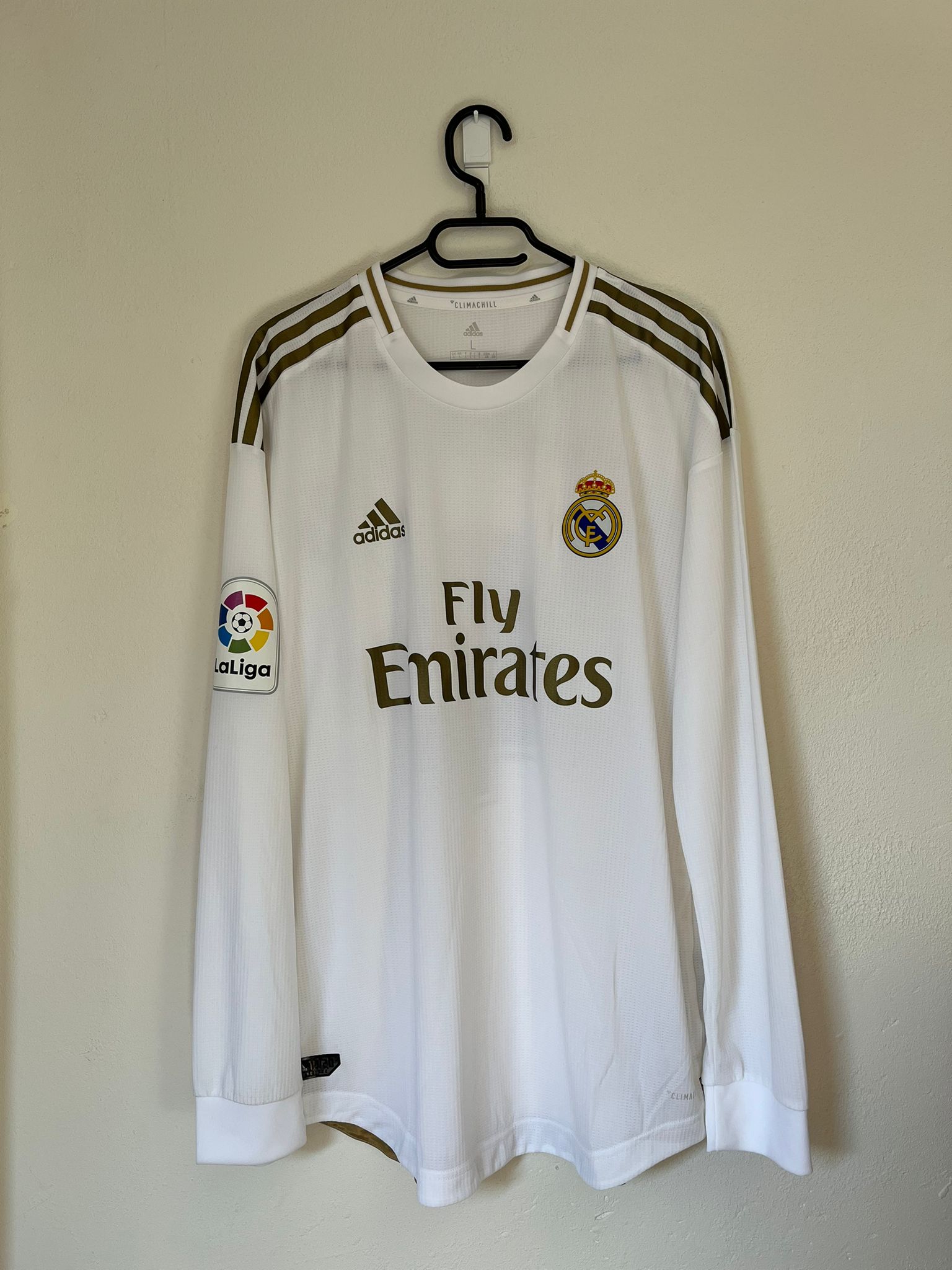 Real Madrid 2019/2020 home shirt Sergio Ramos #4 size L 8.5/10