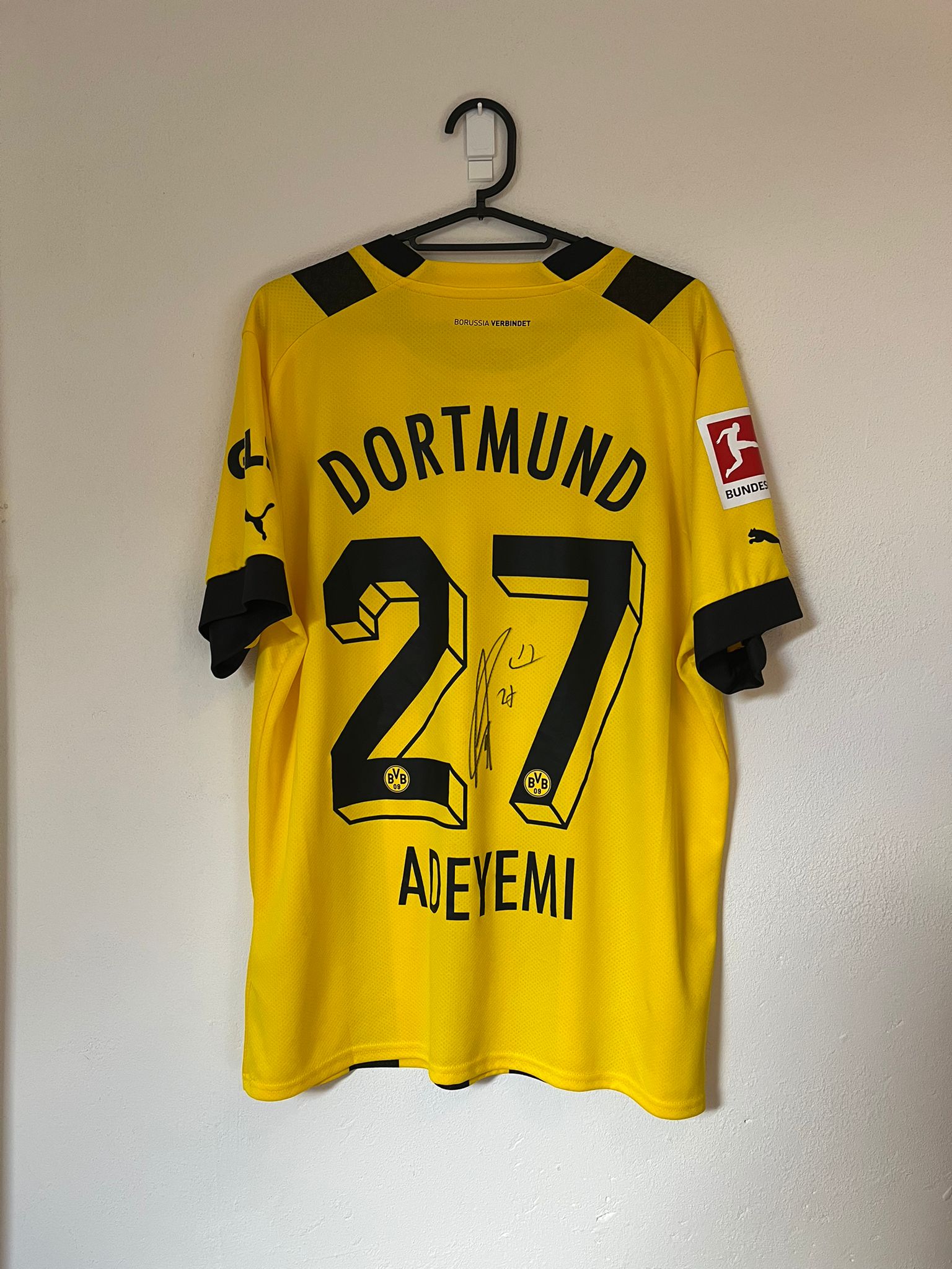 Borussia Dortmund 2022/2023 home shirt Adeyemi #27 size L 8.5/10