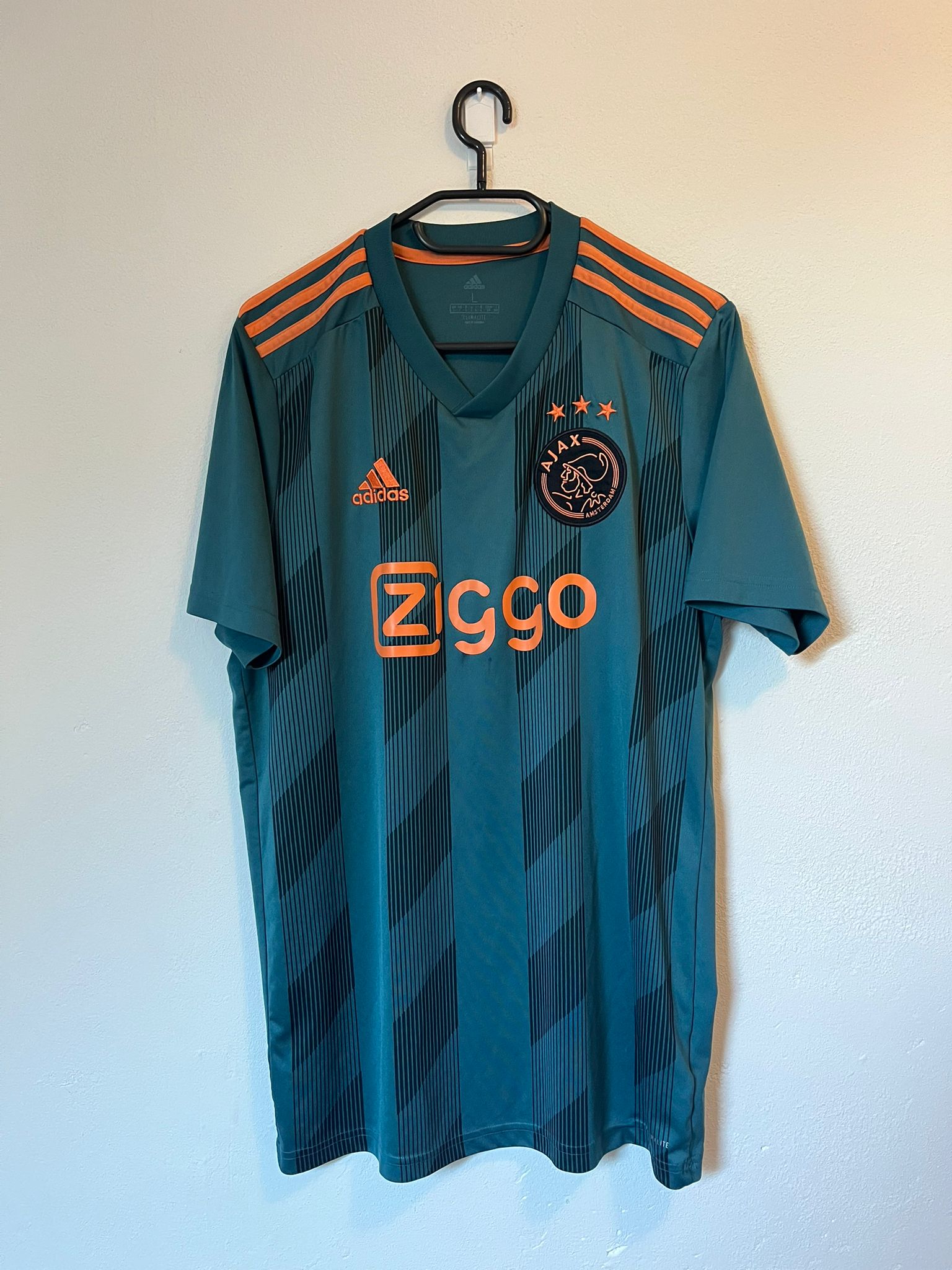 Ajax 2019/2020 away shirt size L 8/10