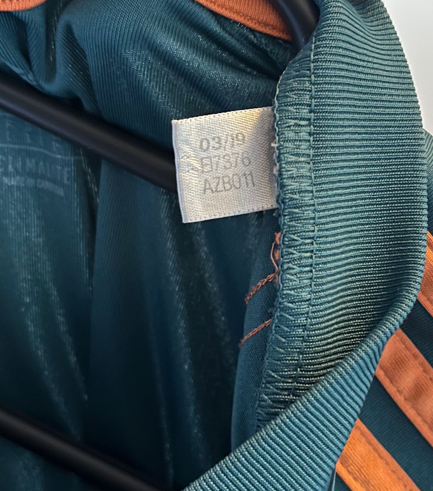 Ajax 2019/2020 away shirt size L 8/10