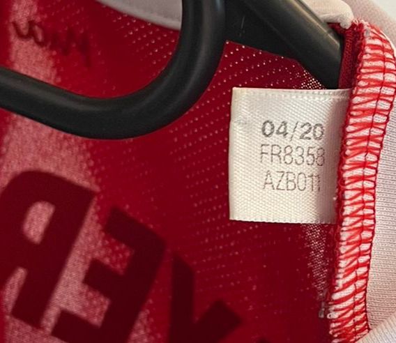 Bayern Munich 2020/2021 home shirt Müller #25 size M 8.5/10