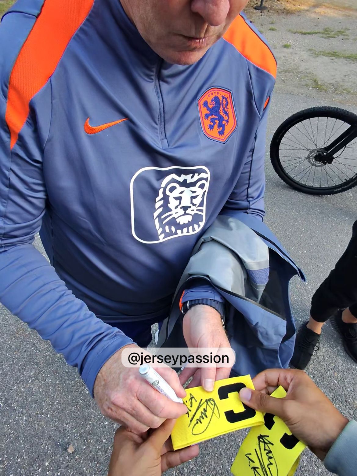 Netherlands Signed Captain armband Ronald Koeman